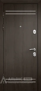 Современная дверь Венге с нестандартной фрезеровкой №8 внутренняя - фото